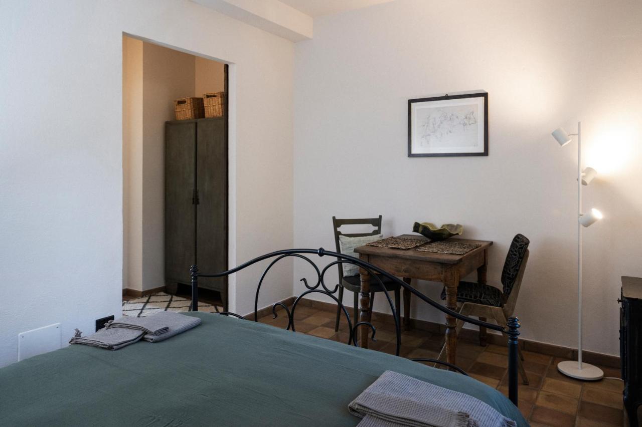 Casa Kiko Pecetto Bed & Breakfast Exterior photo